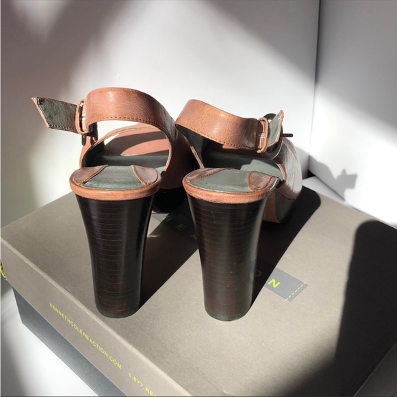 Kenneth Cole Peach Leather Slingback Open Toe Platform Wood Heels - Picture 5 of 16